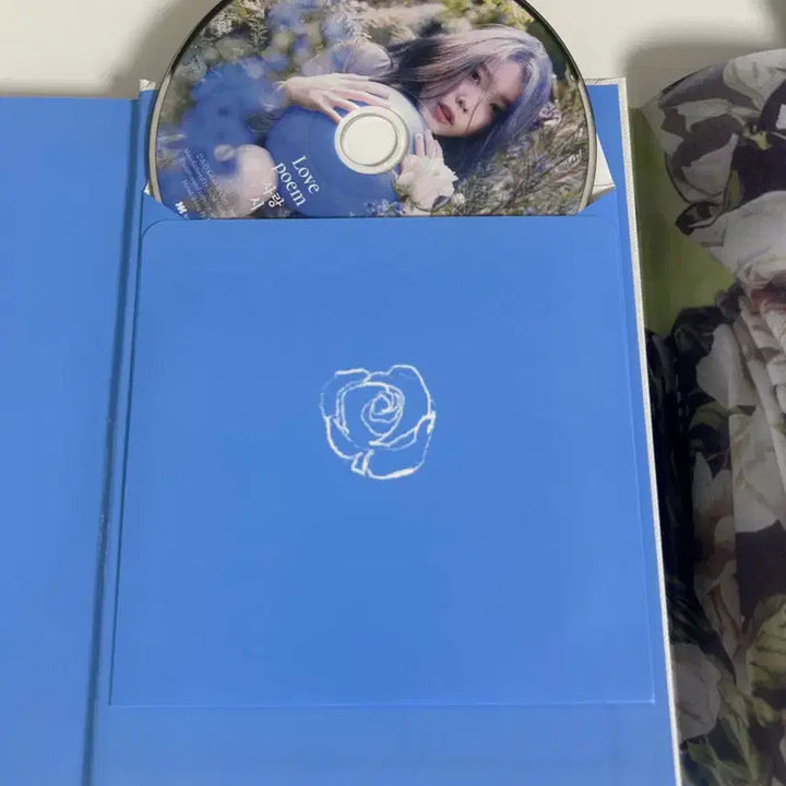 [BUNJANG] IU Love Poem Album CD Only / 아이유 앨범