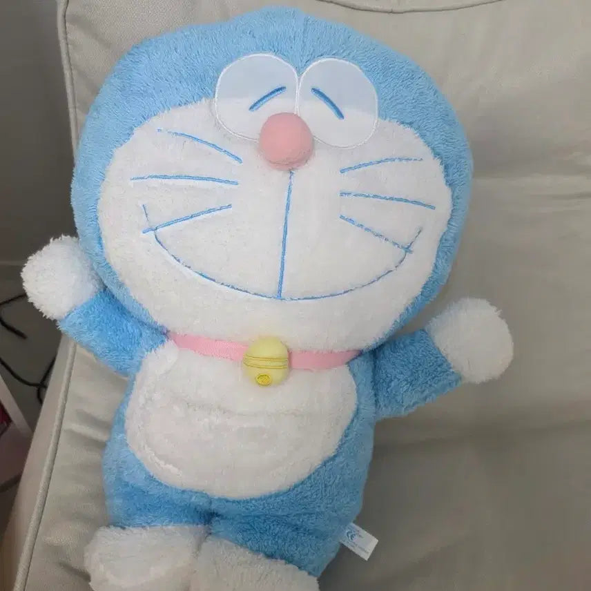 [BUNJANG] Doraemon Large Plush 55cm / 도라에몽 대형 55cm 인형 판매
