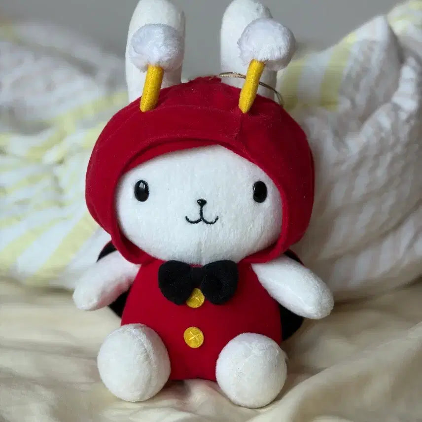 [BUNJANG] Amuse Ladybug Usazukin Doll / 고전 아뮤즈 무당벌레 우사즈킨 인형