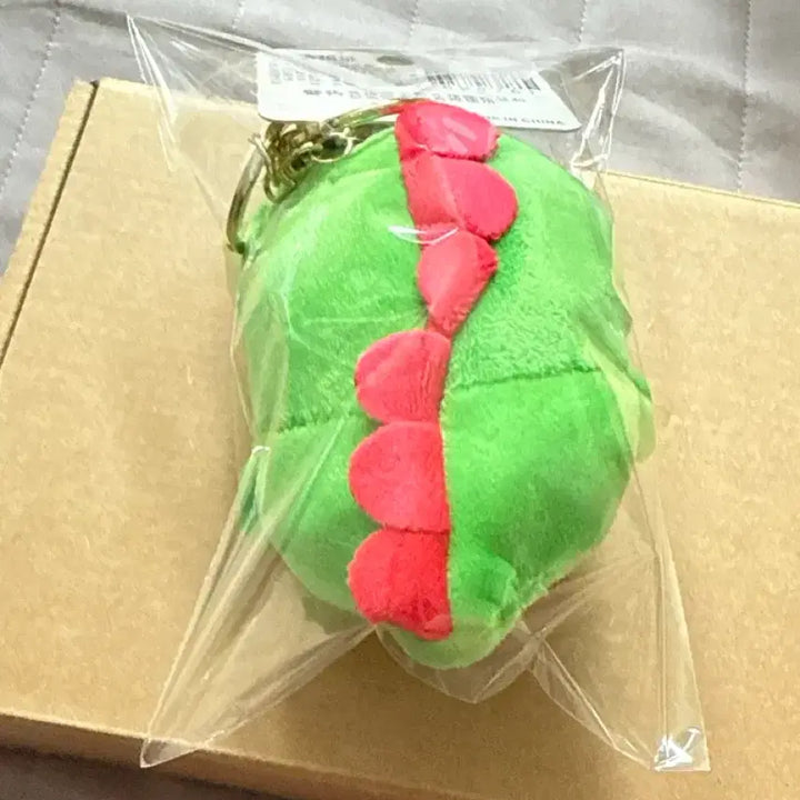 [BUNJANG] Chiikawa Dinosaur Plush Keychain New / 치이카와 공룡 인형키링 새상품