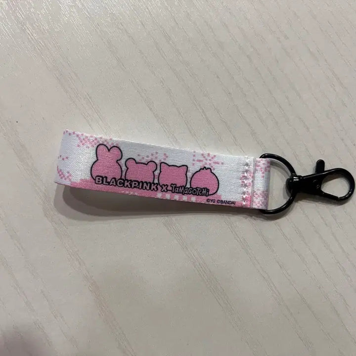 [BUNJANG] BLACKPINK x Tamagotchi Collaboration Keychain - Pink / 블랙핑크X타마고치 키링 핑크