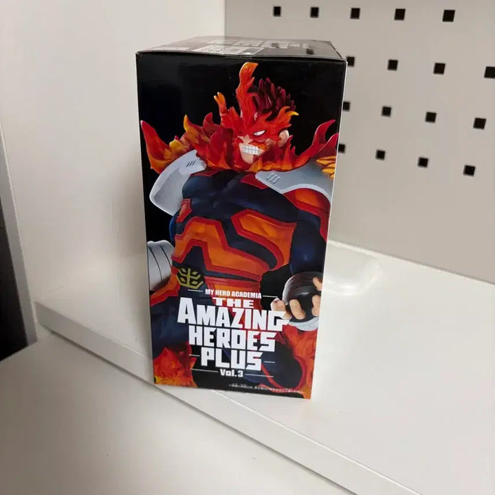 [BUNJANG] My Hero Academia Endeavor Amazing Heroes Figure (Sealed) / [급처!] 나의 히어로 아카데미아 엔데버 어메이징히어로즈 미개봉 판매