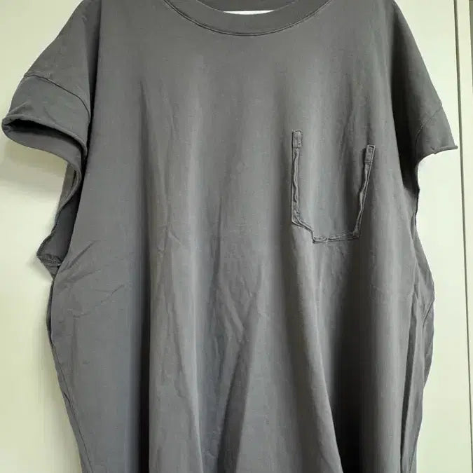 [BUNJANG] Maison Margiela 19AW Sleeve Cut-Out Pocket T-Shirt / [52] 메종 마르지엘라 포켓 슬리브 컷팅 티셔츠