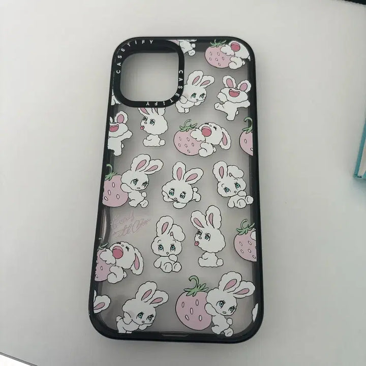 [BUNJANG] Casetify Strawberry Mix Case for iPhone 16 Plus / 케이스티파이 스트로베리믹스 케이스 (16플러스)