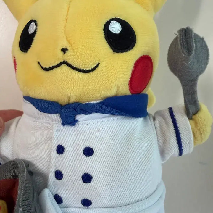 [BUNJANG] Pokemon Chef Doll / 포켓몬카페 포켓몬 요리사 인형