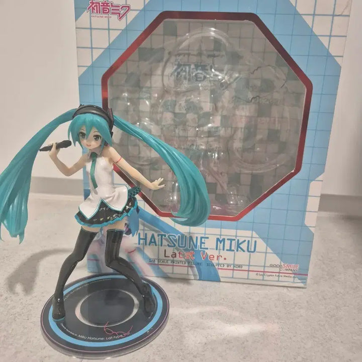 [BUNJANG] Alter Hatsune Miku Figure / 하츠네 미쿠 lat식 피규어