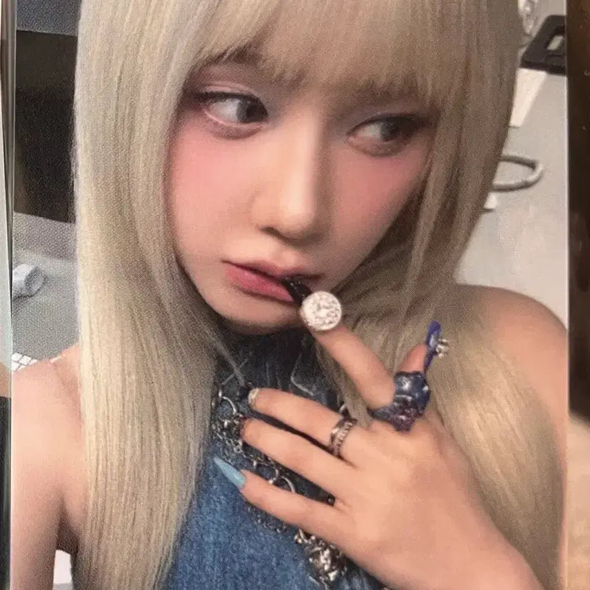 [BUNJANG] BabyMonster Sugar Honey Ice Tea Broadcast Photocard Pharita / 베이비몬스터 슈가허니아이스티 공방포카 파리타