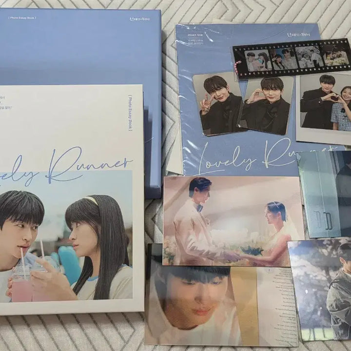 [BUNJANG] Byeon Woo Seok Lovely Runner Photo Essay Special Photocard Set / [새상품] 선재업고튀어 포토에세이 특전 포함 ByeonWooSeok