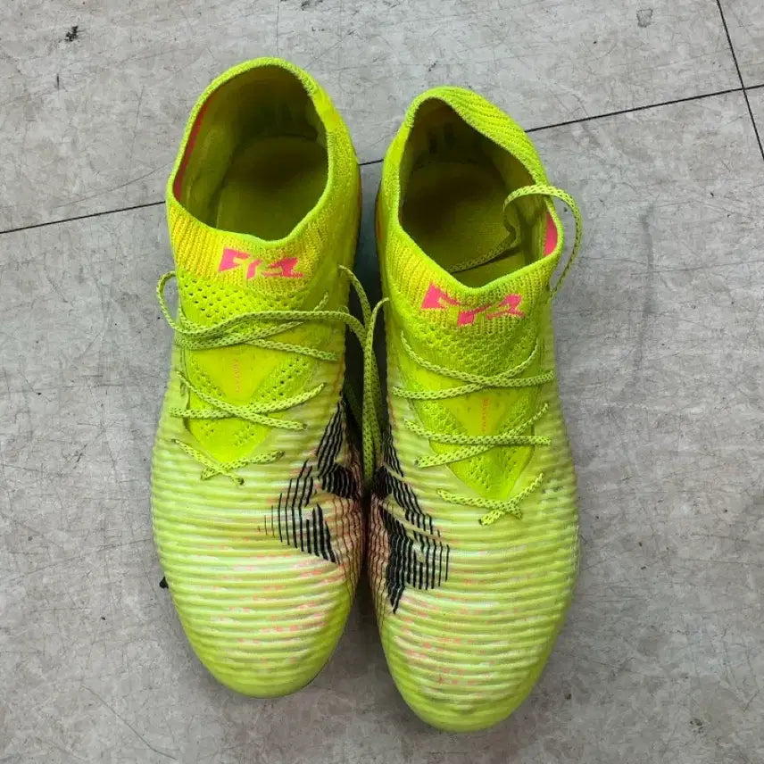 [BUNJANG] Puma Future 8 Ultimate FG Soccer Cleats / 푸마 퓨처8 얼티메이트 255