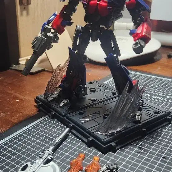 [BUNJANG] Blocky Transformers Optimus Prime (Pre-Assembled) / (예비파츠 포함)블로키 트랜스포머 옵티머스 프라임 가조립