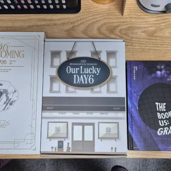 [BUNJANG] DAY6 Album Goods Set / DAY6 응원팔찌 앨범 굿즈 세트