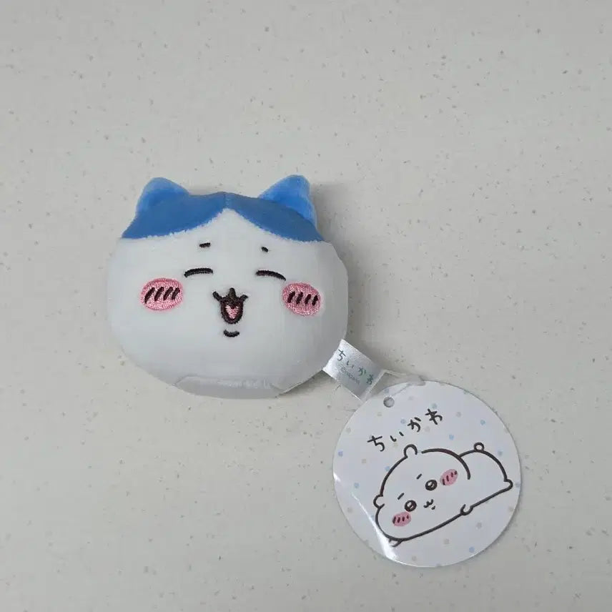 [BUNJANG] Chiikawa Parade Ppyong Face Cheek Mascot Hachiware / 치이카와 퍼레이드 뽀용 얼굴 볼 마스코트 하치와레