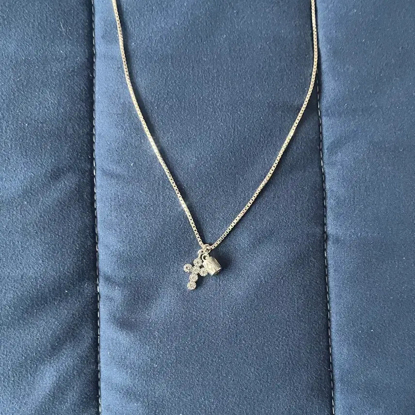 [BUNJANG] Cross the Key Silver Necklace / cross the key 실버 목걸이