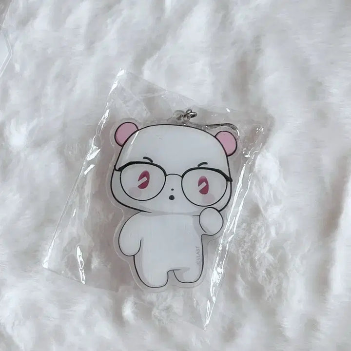 [BUNJANG] PLAVE Bambi Mediheal Keyring / 플레이브 밤비 메디힐 키링