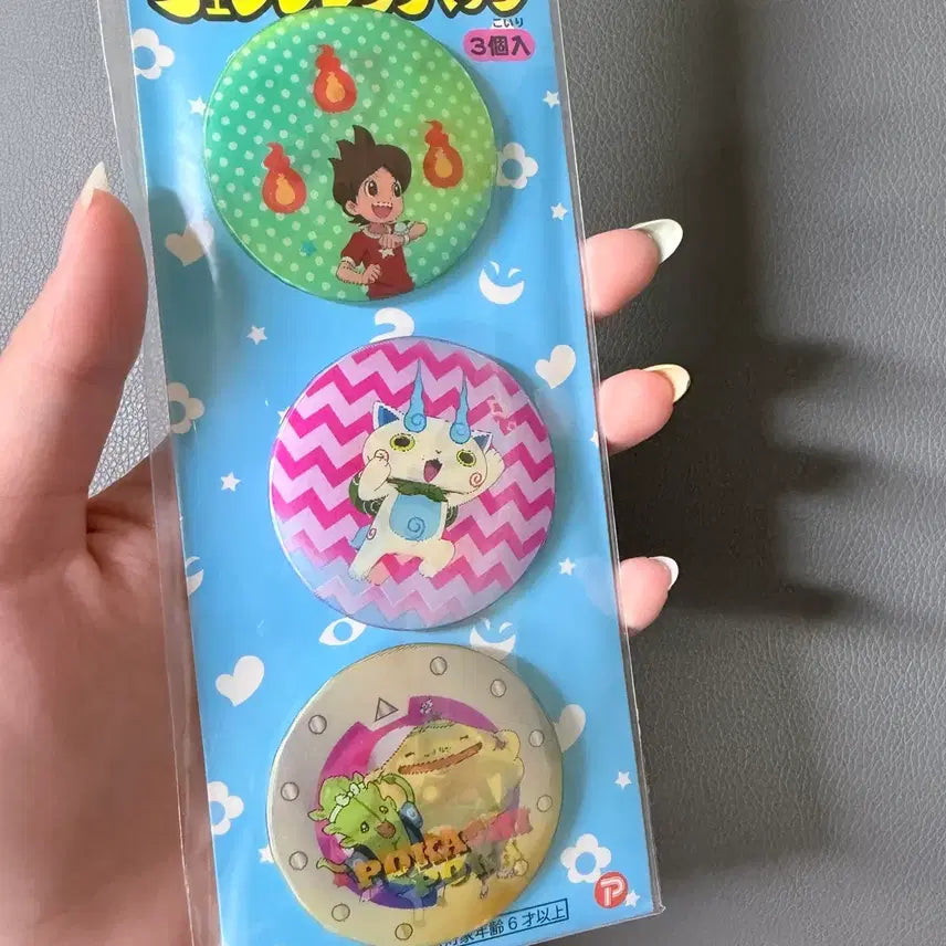 [BUNJANG] Yo-kai Watch Lenticular Pin Badge / 요괴워치 렌티큘러 핀 뱃지