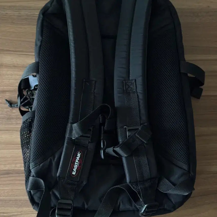 [BUNJANG] Eastpak Tutor Backpack / 이스트팩(EASTPAK) 튜터 백팩 (18.9만 원)