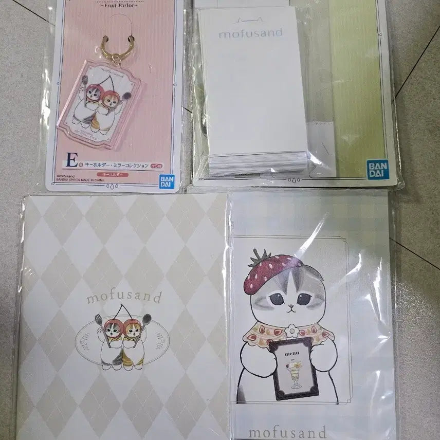 [BUNJANG] Mopoo Sand Acrylic Keychain, Notebook, Memo Pad Set / 모푸샌드 아크릴키링, 노트, 메모지