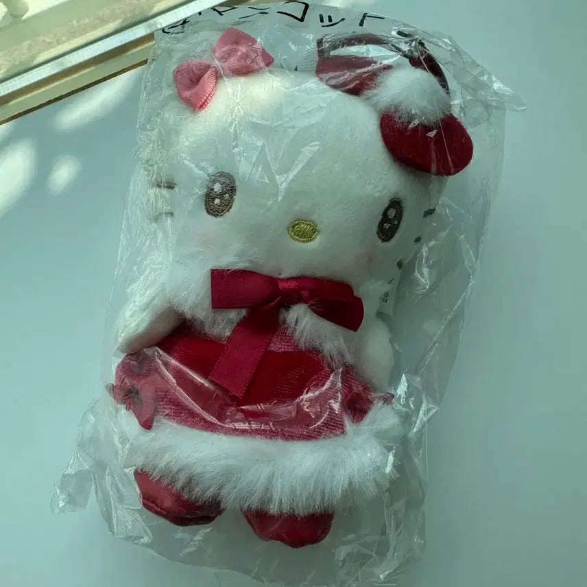 [BUNJANG] Sanrio Hello Kitty Ku Ji Mascot / 산리오 키티 쿠지 마스코트