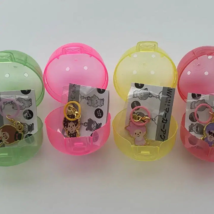 [BUNJANG] Monchhichi Metal Charm Set (4 Types) / 몬치치 메탈 참 메지루시 4종 세트