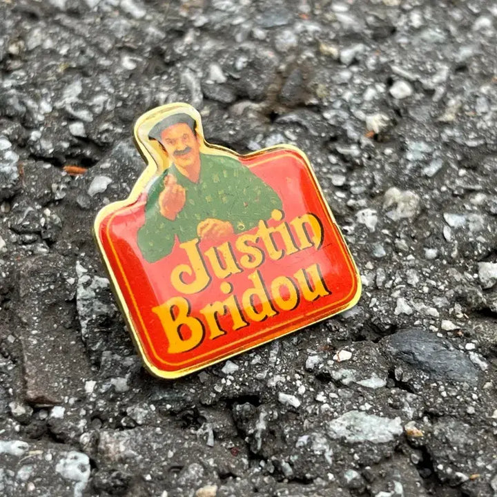 [BUNJANG] Justin Bridou Sausage French Vintage Metal Pin Badge / JustinBridou 저스틴브리두 소시지 프랑스뱃지 빈티지뱃지 A346