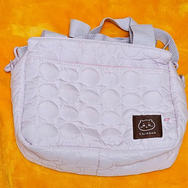 [BUNJANG] Chiikawa Mukkuzy 2-Way Quilting Bag / 치이카와 무크지 2way 퀄팅백