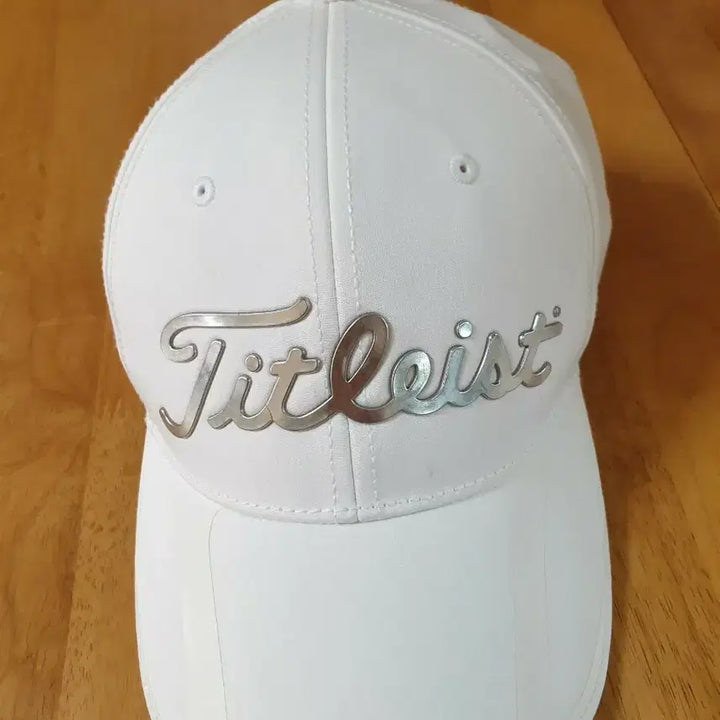 [BUNJANG] Titleist White Golf Cap / 타이틀리스트 화이트 골프 모자