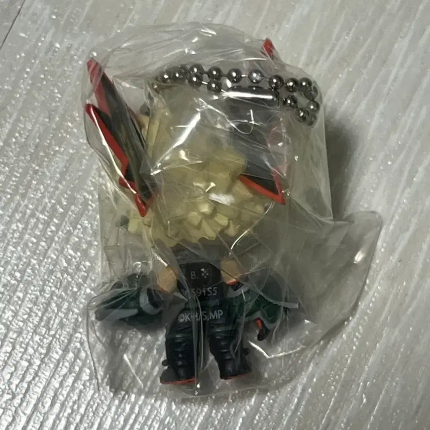 [BUNJANG] Katsuki Bakugo Costume Keychain / 히로아카 바쿠고 카츠키 코스튬 키링