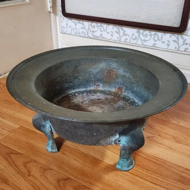 [BUNJANG] Antique Brass Samjok Brazier / 오래된 놋쇠 삼족화로