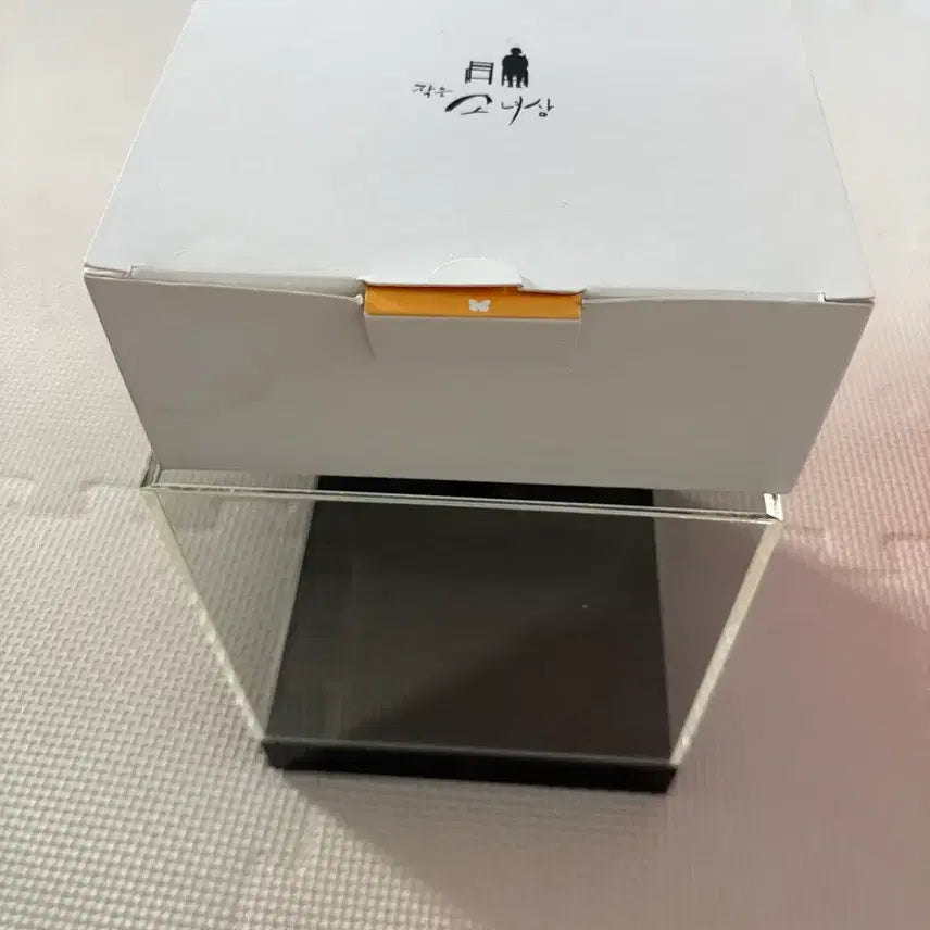 [BUNJANG] Peace Statue with Case / 작은소녀상(평화비)+케이스포함