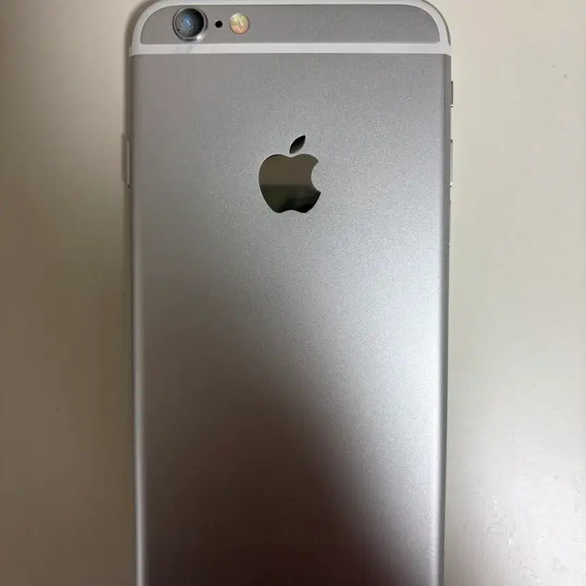 [BUNJANG] Apple iPhone 6s 16GB Silver / 아이폰 6s 실버 16GB 배터리 성능 100%