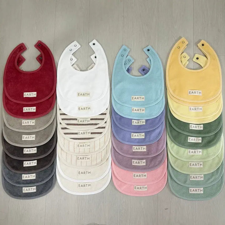 [BUNJANG] EARTH Bibs (New) / EARTH 얼쓰빕 턱받이 (새상품)