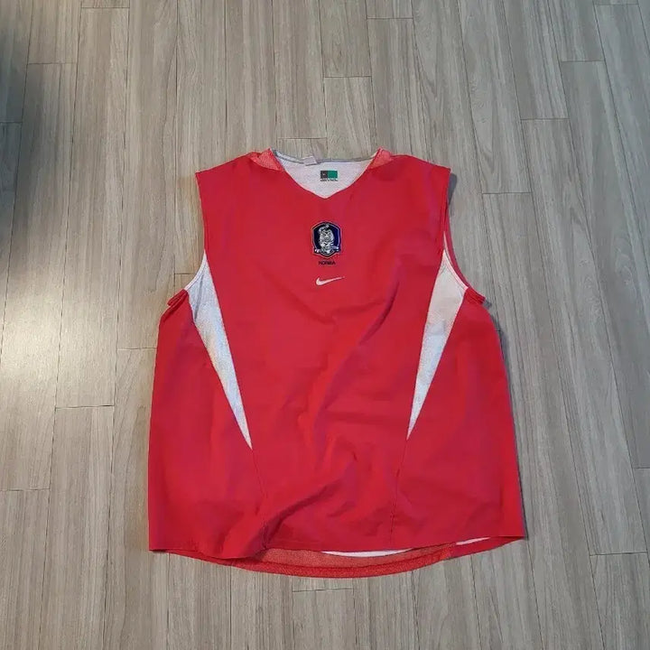 [BUNJANG] Nike 2002 World Cup Korea National Football Team Sleeveless Jersey XL (110) / 새상품급 나이키 2002 월드컵 축구 국대 유니폼 민소매 나시런닝 110