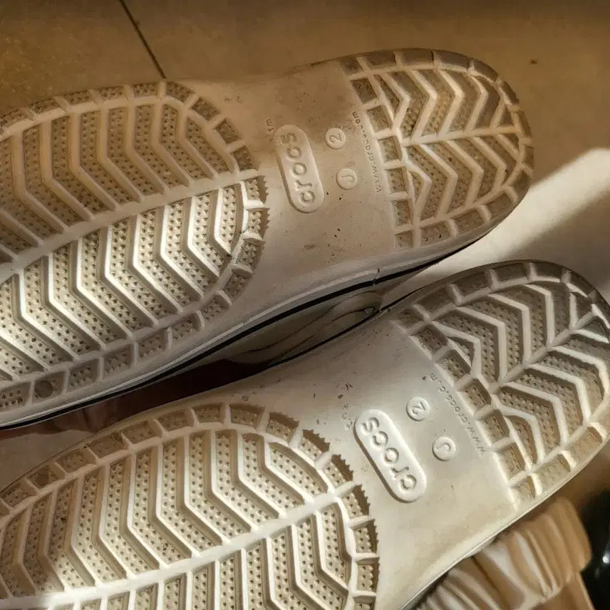 [BUNJANG] Crocs Sandals White / 크록스 샌들 화이트