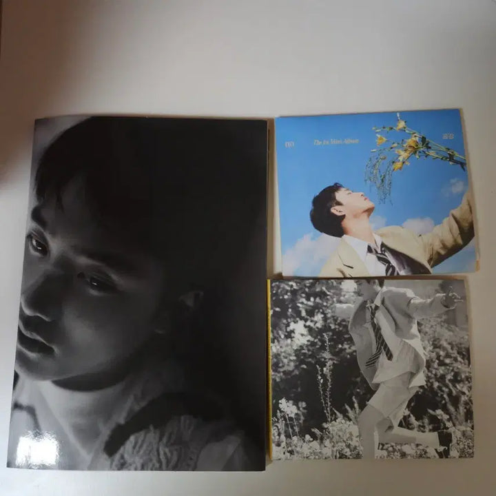 [BUNJANG] EXO D.O. Empathy Album CD Photocard Poster Bundle Set / 포스터 포함 포카 cd 일괄 도경수 디오 공감 앨범 씨디 cd 포카