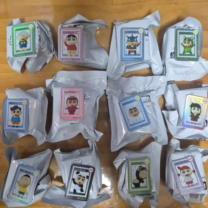[BUNJANG] Crayon Shin-chan Sealed Rice Grain Figure Bundle Set / [가격고정] [미개봉,비공굿] 짱구는 못말려 쌀알피규어 일괄 시크릿 포함