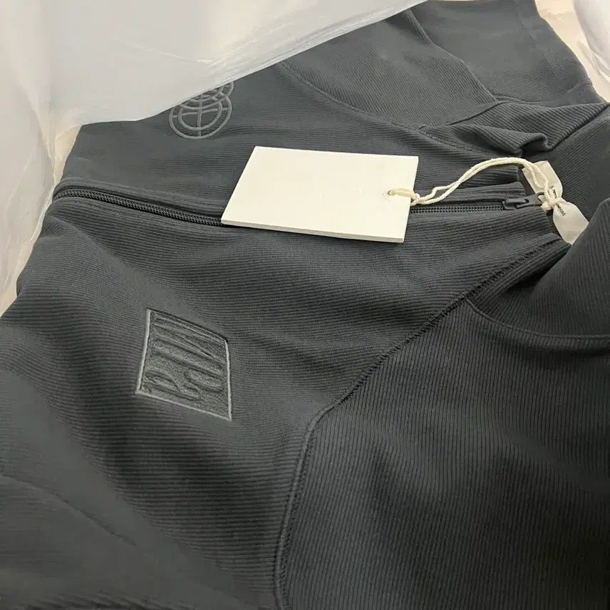 [BUNJANG] Plastic Product MPa Ribbed Zip Jacket (Charcoal) / 플라스틱프로덕트 MPa RIBBED ZIP JACKET (CHARCOAL
