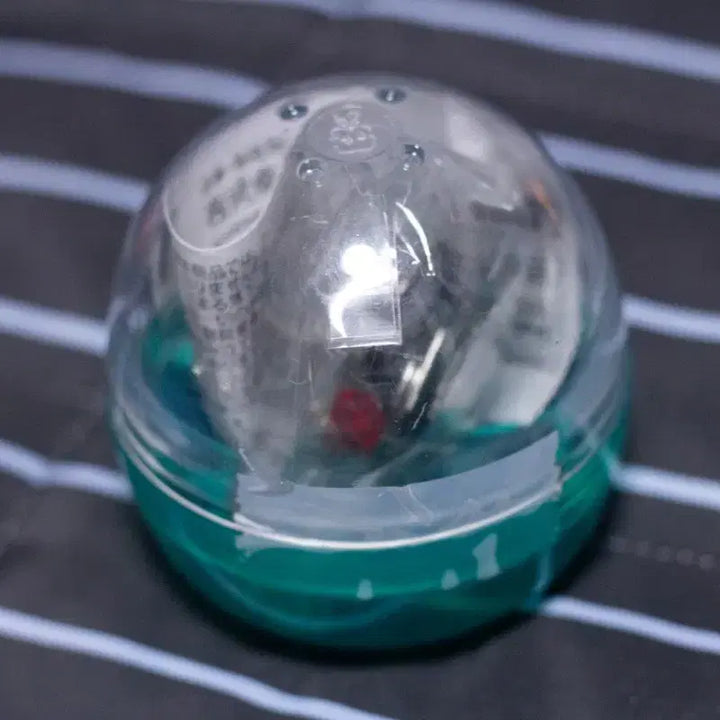 [BUNJANG] Gacha Capsule Case Green (Sealed) / 가챠 캡슐 케이스 초록색 미개봉
