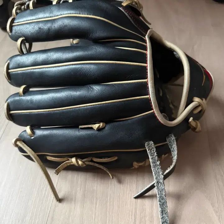 [BUNJANG] Altis Infielder Glove / 알티스 내야 글러브