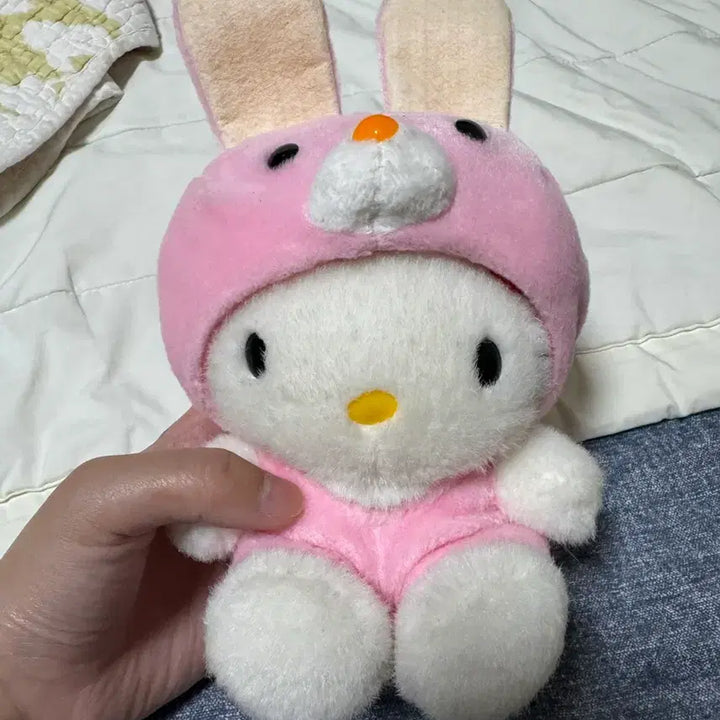 [BUNJANG] Hello Kitty Rabbit Plush / 헬로키티 토끼 인형 판매중