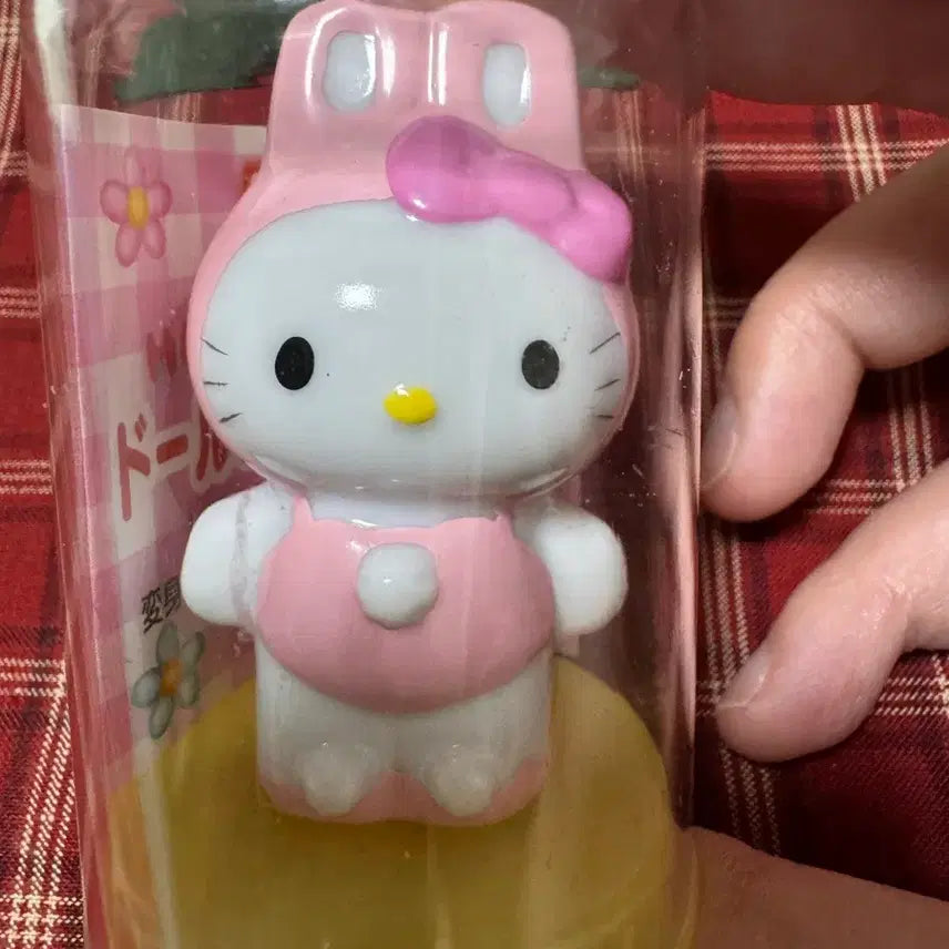 [BUNJANG] Hello Kitty Vintage Porcelain Doll / 헬로키티 도기 인형 새상품 판매중