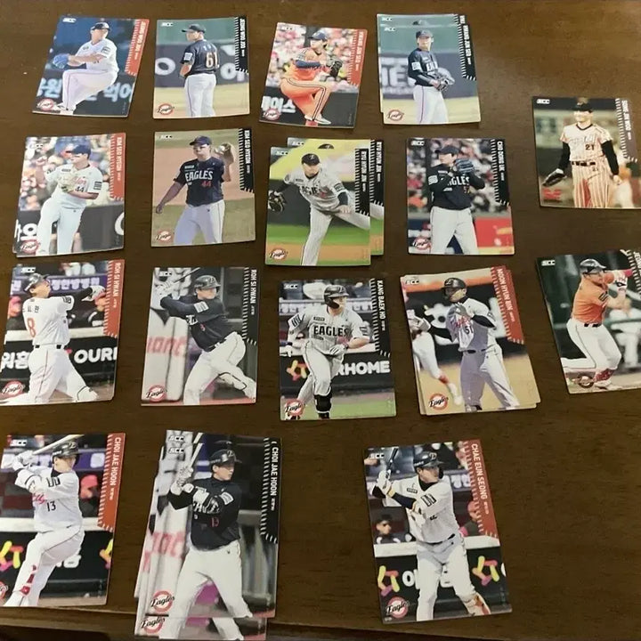 [BUNJANG] KBO Baseball Cards Bundle Set / 한화 일괄 크보카드 팝니다(25,26일괄)
