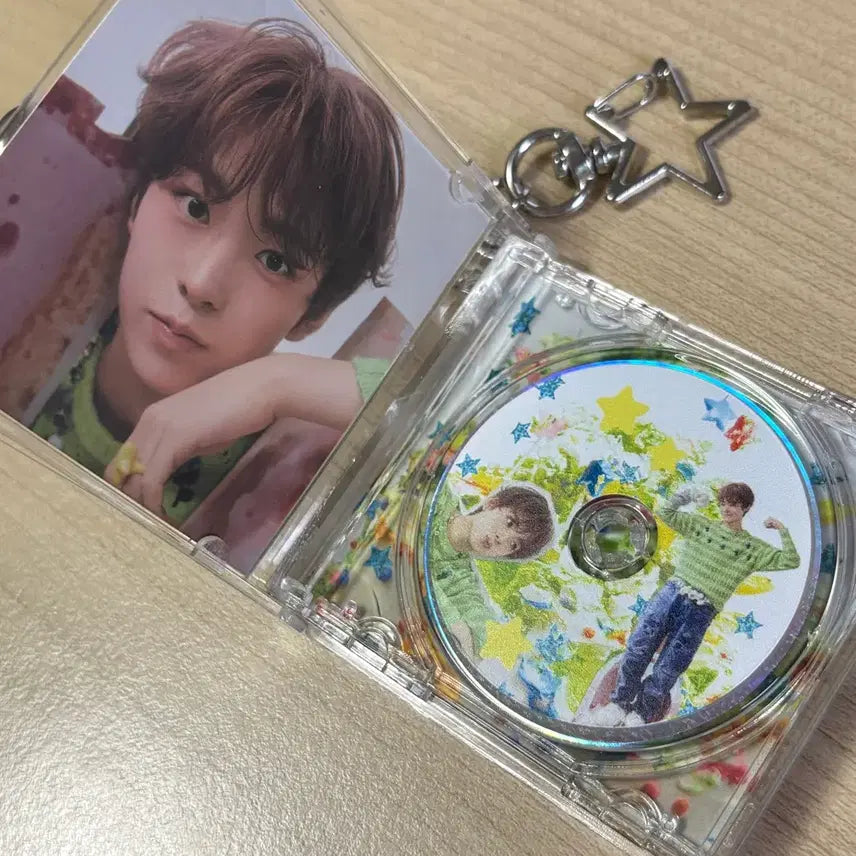 [BUNJANG] NCT WISH Yushi Debut Japan Album NFC Keyring / 급처)엔시티위시 유우시 cd 키링 일본데뷔 앨범 리쿠사쿠야료시온재희