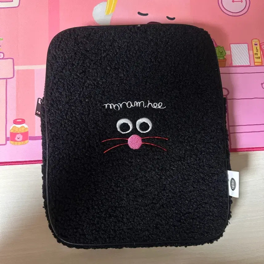 [BUNJANG] Monamhee Tablet Pouch / 모남희 태블릿파우치