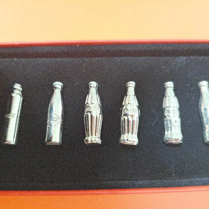 [BUNJANG] Coca-Cola 6-Piece Pin Set / 코카콜라 6종 핀 세트