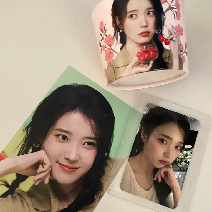 [BUNJANG] IU Official Birthday Cafe Bundle Set Photocard, Postcard, Cup Holder / (일괄) 아이유 공식 생일카페 특전