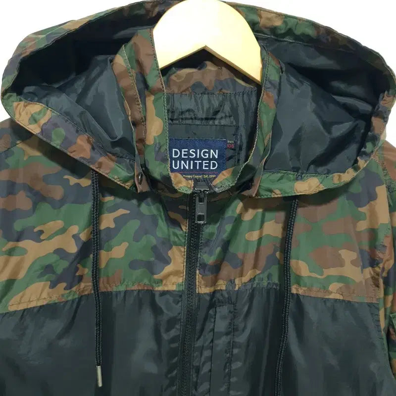 [BUNJANG] Design United Military Camo Colorblock Windbreaker Jacket (Size 105) / 디자인 유나이티드 밀리터리 카모 배색 바람막이 자켓 105_M2590