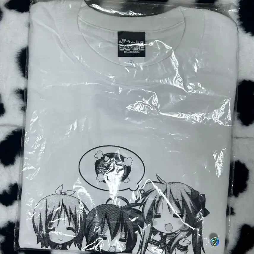 [BUNJANG] Lucky Star Nendoroid Puchi Kagami Set with Official T-Shirt (Sealed) / (미개봉) 러키스타 넨도 푸치 카가미 / 러키스타 공식 티셔츠