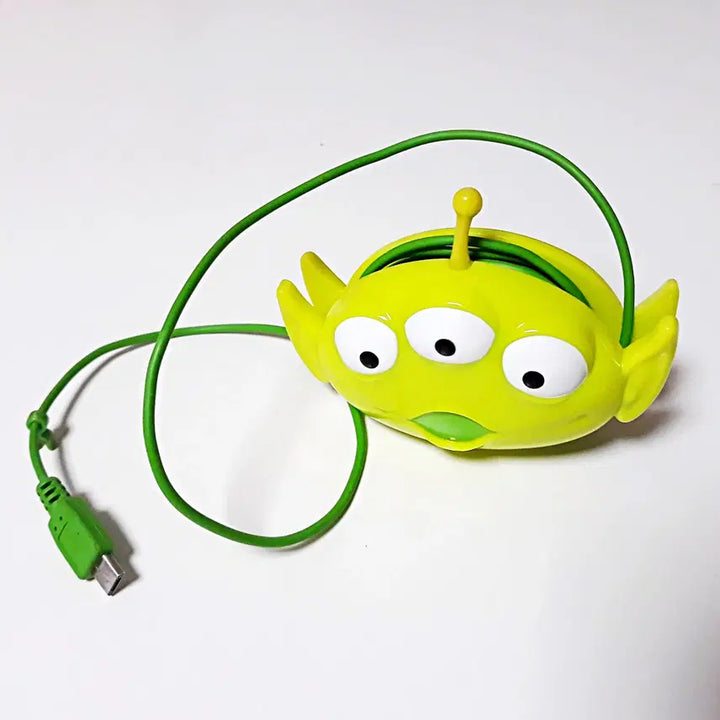 [BUNJANG] Disney Pixar Toy Story Three-Eyed Alien Smartphone Charger / 토이스토리 눈 세개 달린 완계인 스마트폰 충전기