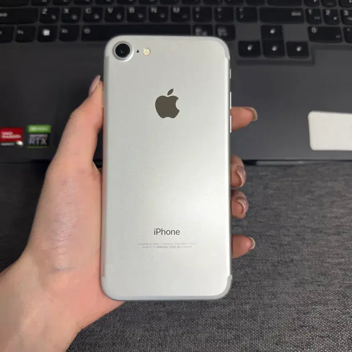 [BUNJANG] Apple iPhone 7 32GB (Grade A) - Silent Mode Enabled / G20 a급 아이폰7 32기가 무음