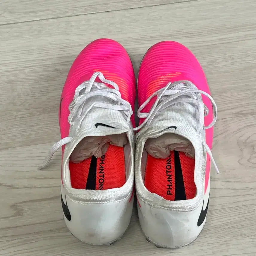 [BUNJANG] Nike Phantom FG Football Boots (255) / 나이키 팬텀 풋살화 255